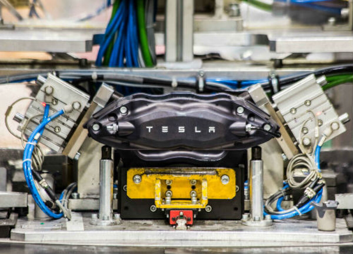 Tesla Fabrica De Autos