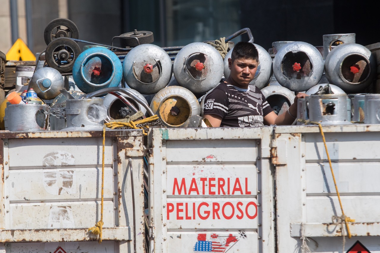 CDATA[
La Ciudad de México, Veracruz, Puebla, Tlaxcala y el Estado de México enfrentarán un racionamiento de gas LP durante las próximas dos semanas, informó la Asociación Mexicana de Gas LP (Amexgas).
![