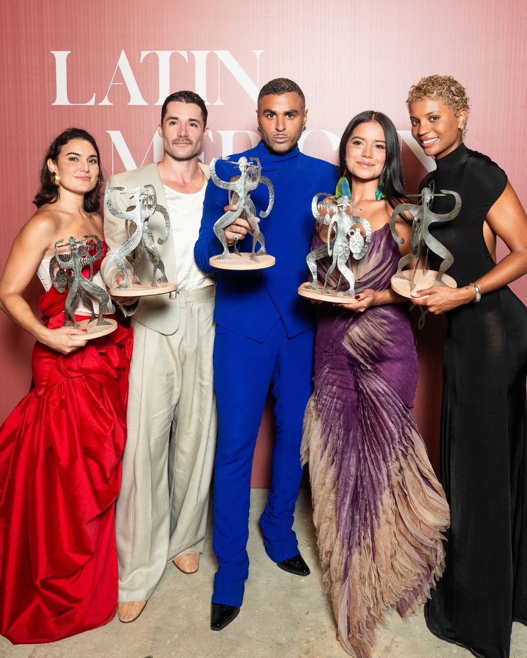 02. Silvana Trevale, Patricio Campillo, Raul Lopez, Elena Gualinga, Renell Medrano_Latin American Fashion Awards Winners.jpg