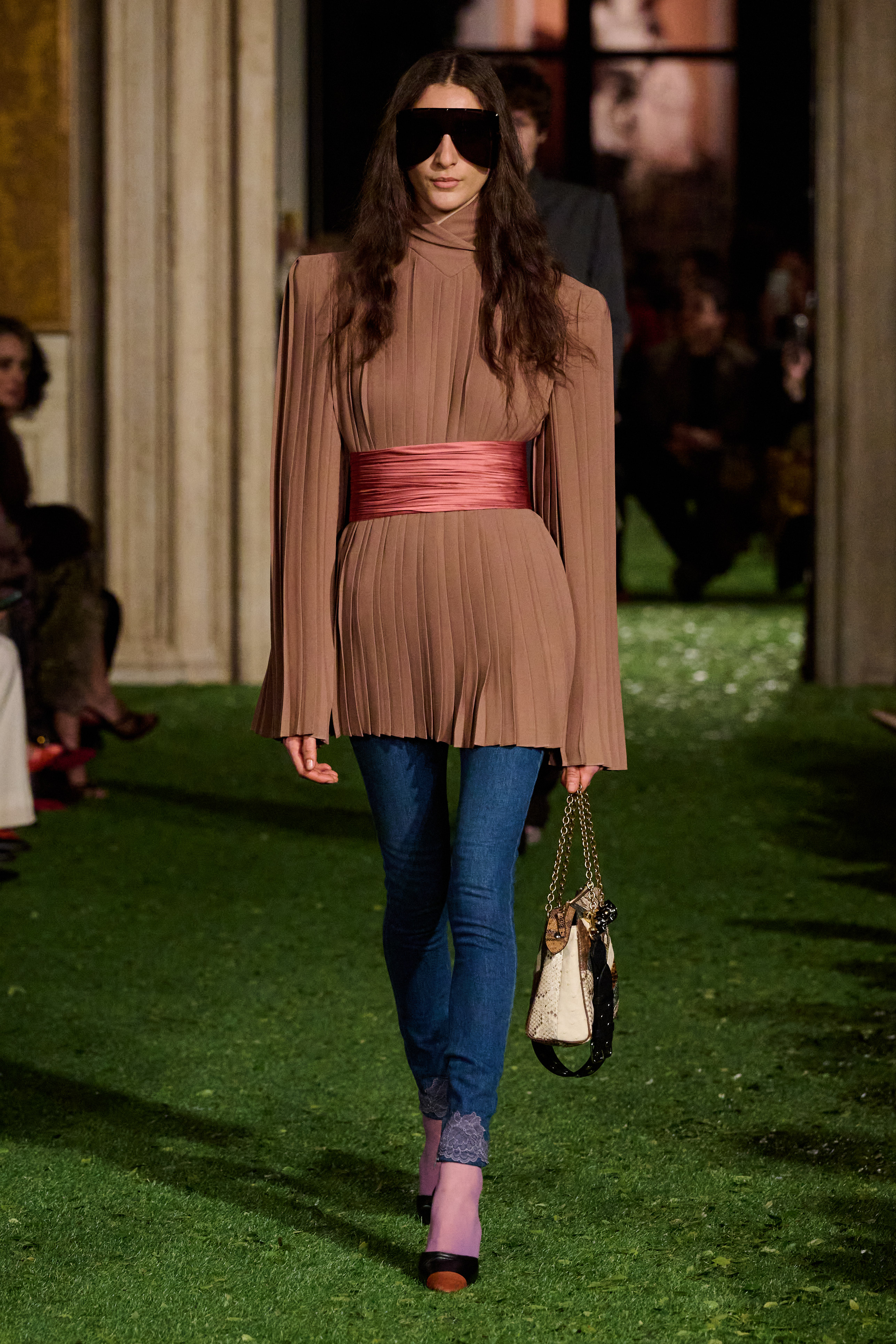 Valentino F26 018.jpg