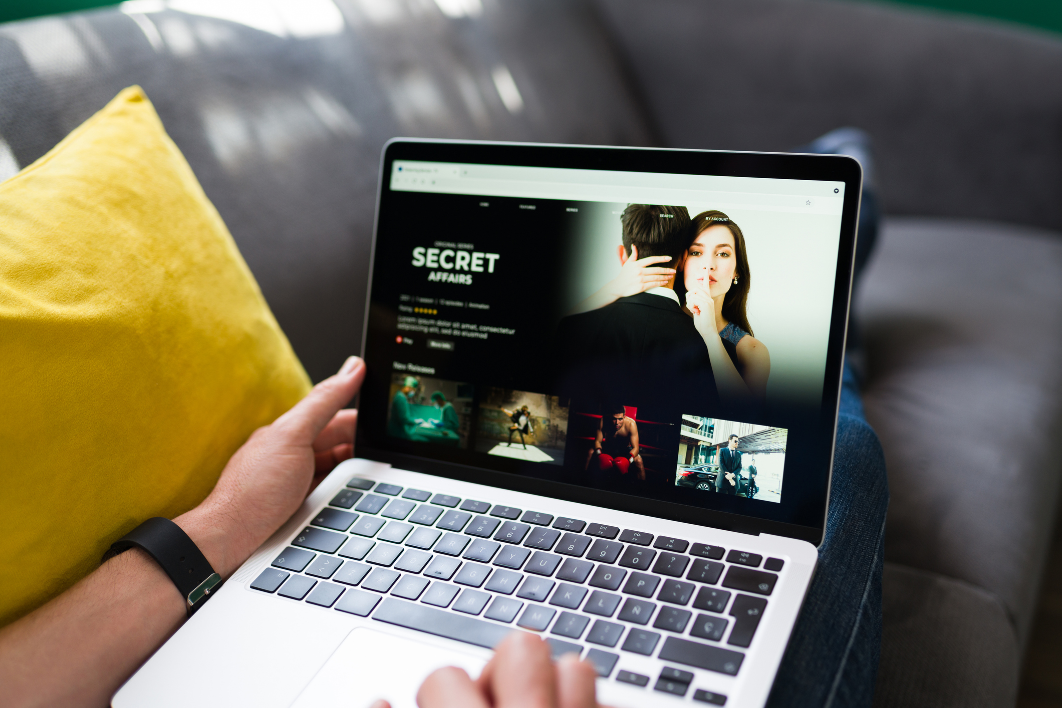 CDATA[
Netflix comenzó a modificar su catálogo de planes en distintos mercados, con un enfoque centrado en la expansión del modelo con anuncios. Esta reestructura ha llevado a la eliminación del plan básico sin publicidad , lo que marca un giro en su estrategia global. Ante este escenario, crecen las dudas sobre si la medida llegará a México . La empresa dio algunos detalles de cómo avanzará este cambio en otros países, los motivos detrás de la decisión y las condiciones actuales del servicio en el mercado nacional.
Países donde Netflix está eliminando su plan básico sin anuncios
![