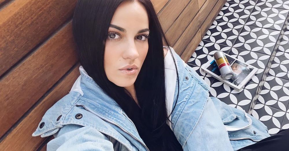 Tras polémica Maite Perroni reaparece con fuerte mensaje - Vimarsana News