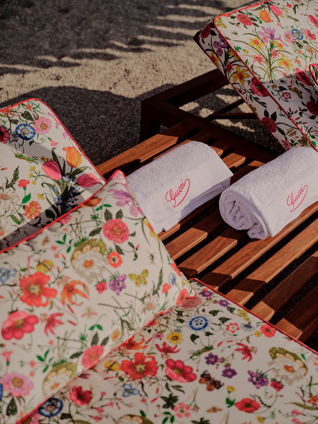 GUCCI-BEACH-POPUP.jpg