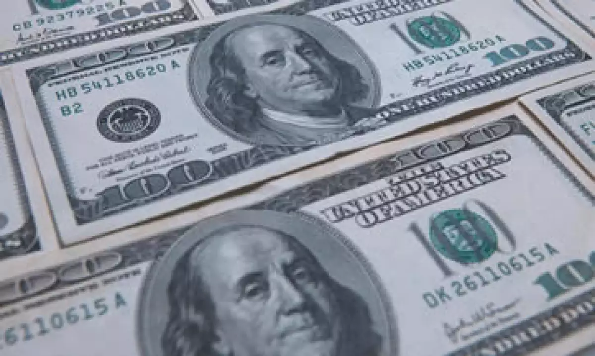 Expertos estiman que el tipo de cambio fluctúe entre 12.85 y 13.02 pesos. (Foto: Getty Images)