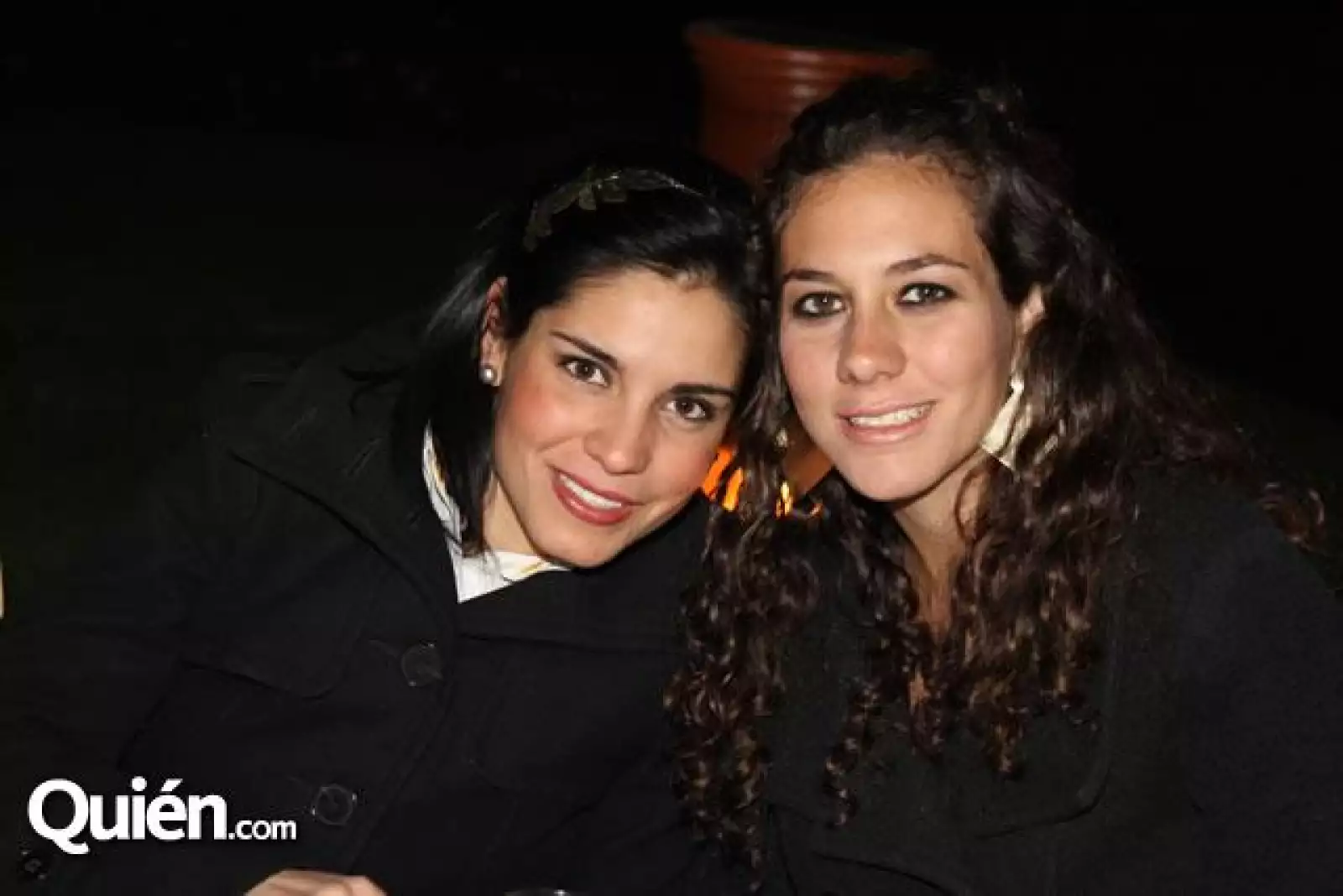 Luli Mónaco,Paulina Flores