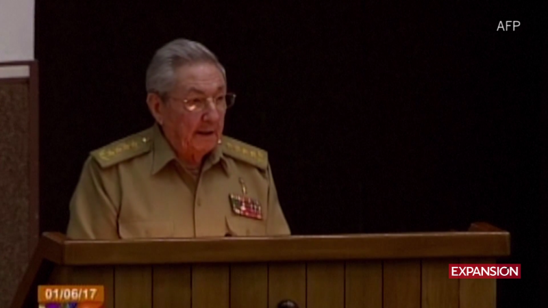 Raúl Castro deja la puerta abierta para cambios en Cuba
