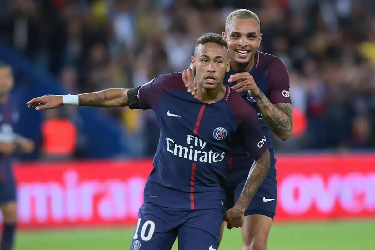 Neymar.