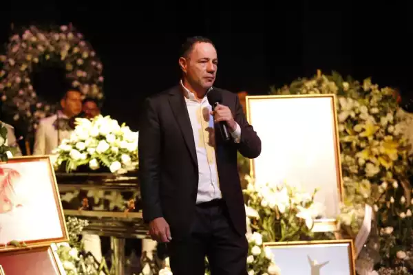 FUNERAL-EDITH-GONZÁLEZ-SERGIO-BERGER.PG.jpg