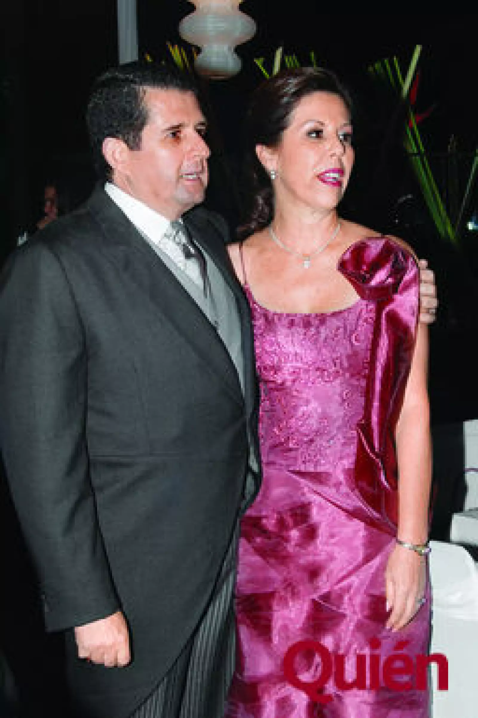 Jorge Olivares, Adriana Suarez de Olivares