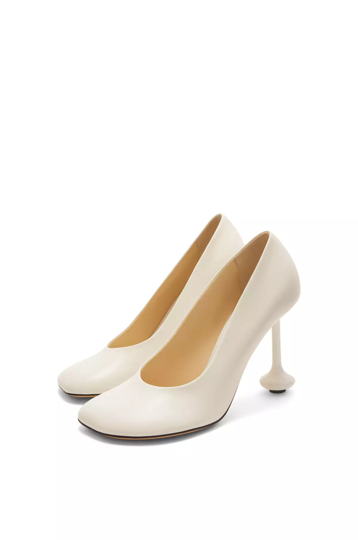 Zapatos Toy de Loewe.