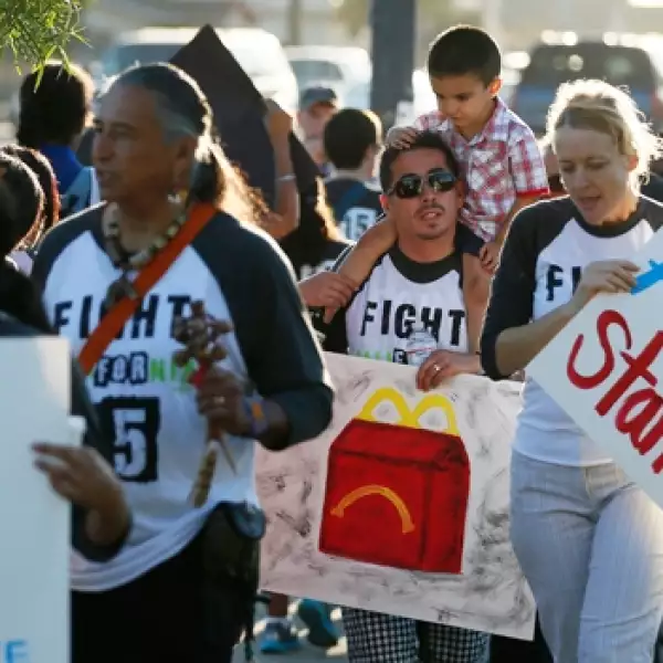 huelga en restaurantes de comida rapida