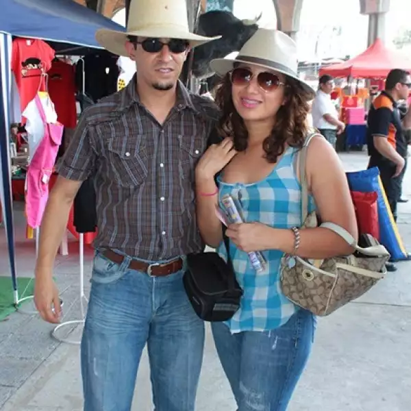 Francisco López y Saraí Fuentes