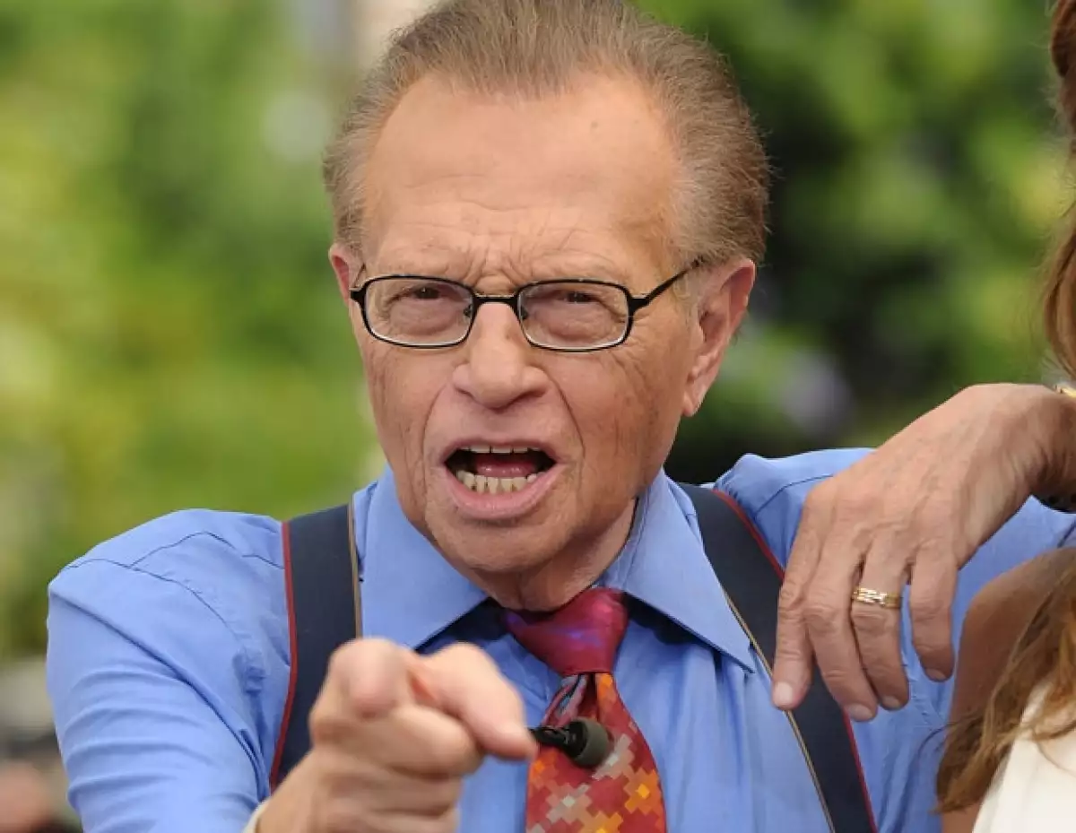 Larry King.