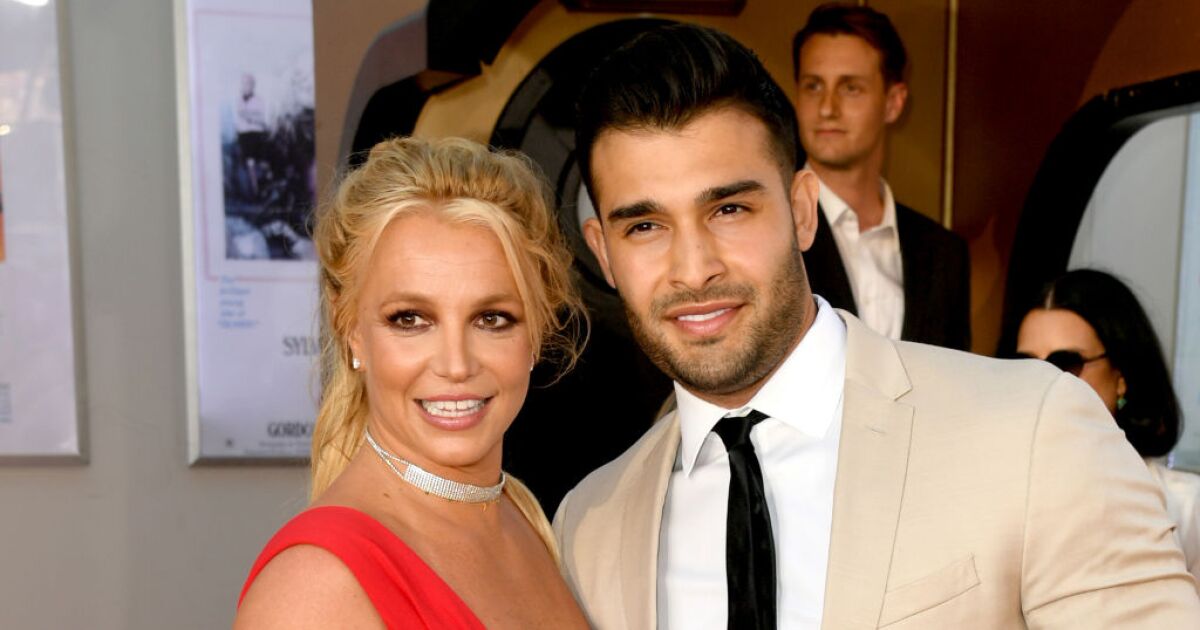 Britney Spears suffered a miscarriage Britney Spears suffered a miscarriage