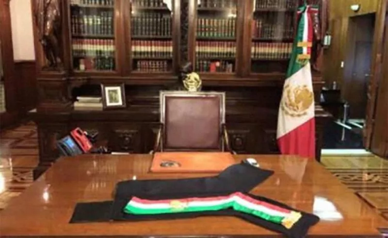 silla presidencial.jpeg