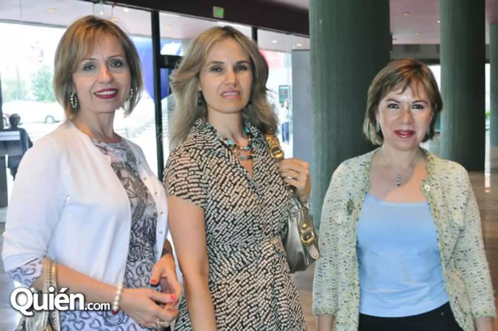 Laura Williamson de de la Vega,Claudia Williamson y Alejandra Garza