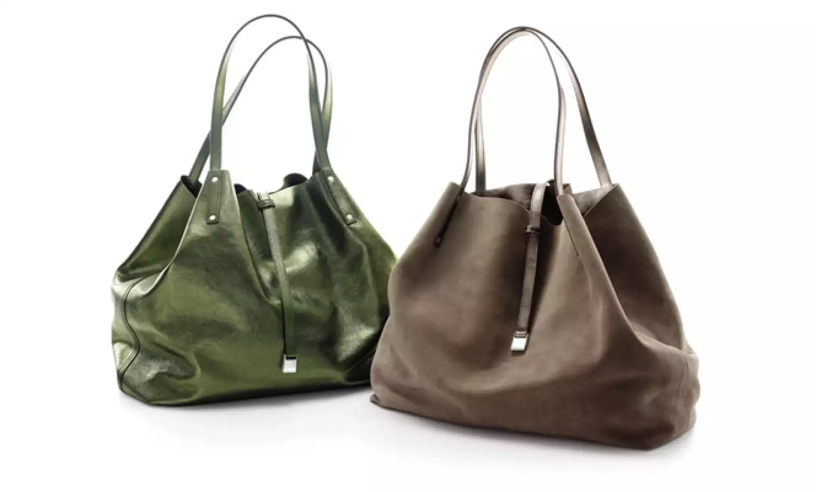 Estas bolsas fueron creadas por los diseñadores Richard Lamberston y John Truex, quienes tienen una establecida reputación en diseños de accesorios en piel.