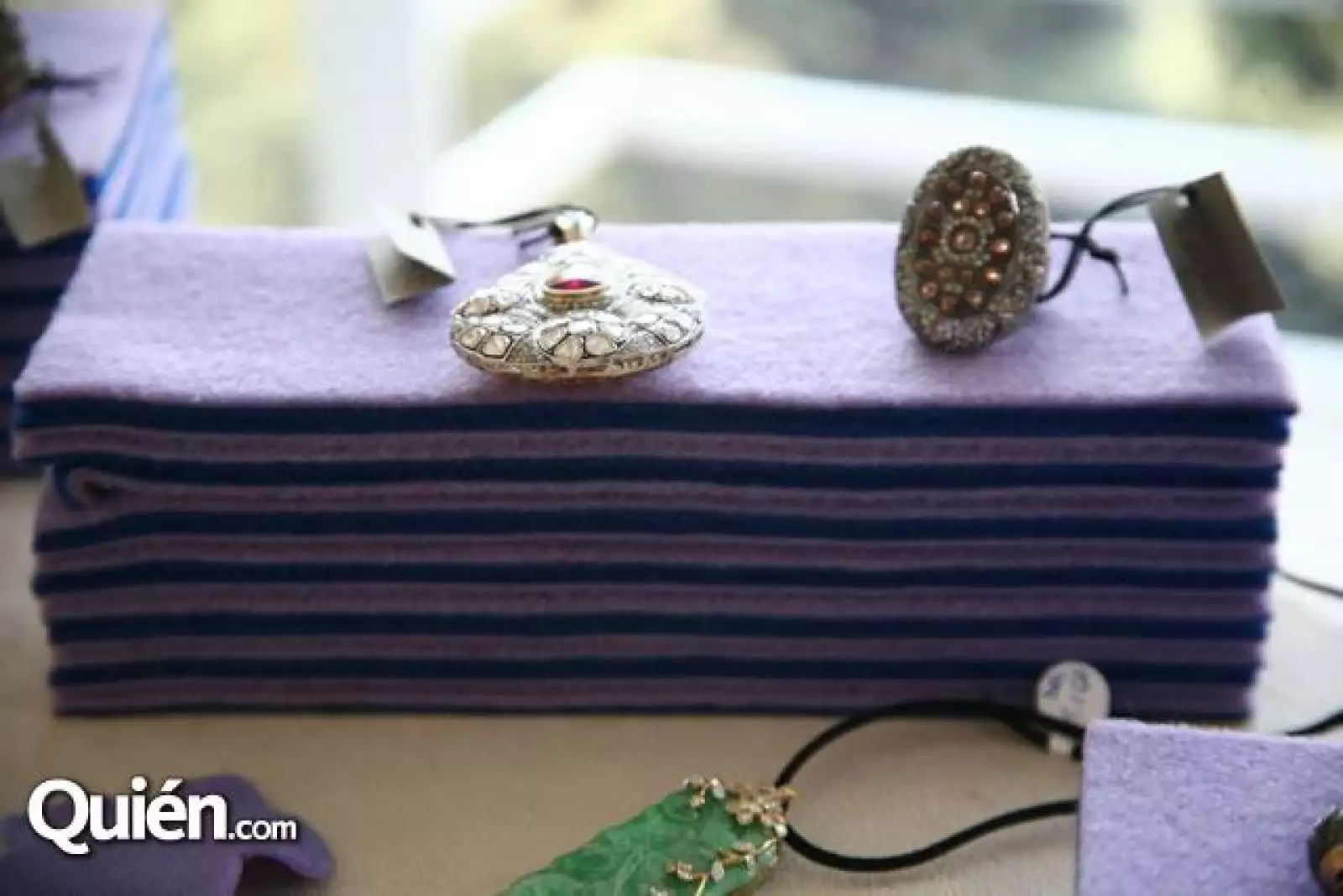 Venta de joyas por Patricia Fronza