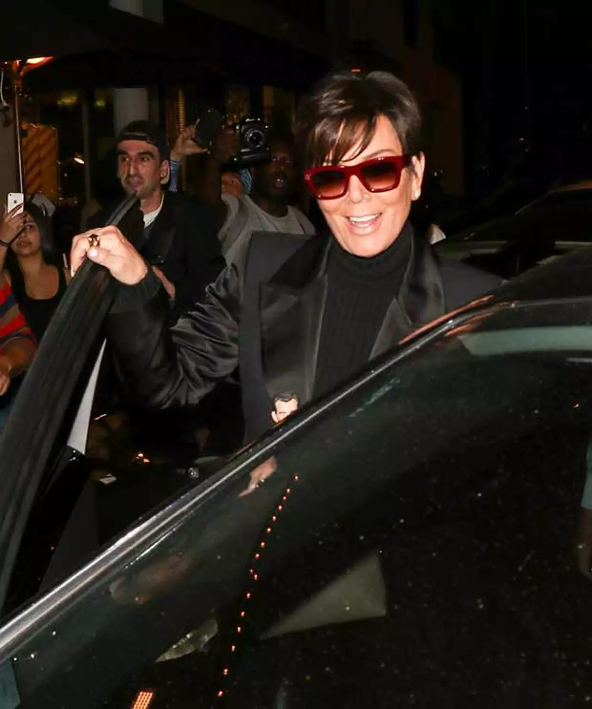 Kris se mostró sonriente aunque no se expresó al respecto del cambio de su ex.