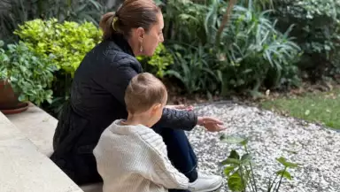 Claudia Sheinbaum y su nieto Pablo Ímaz