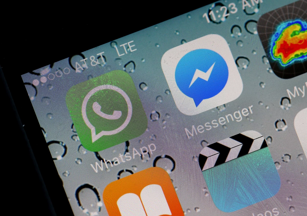 Estas herramientas ahora son permitidas en la plataforma de mensajería de Facebook; también son utilizadas por sus rivales, WeChat y Telegram.