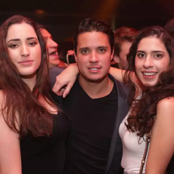 Regina Portilla,Javier Couttolenc y Laura Chávez