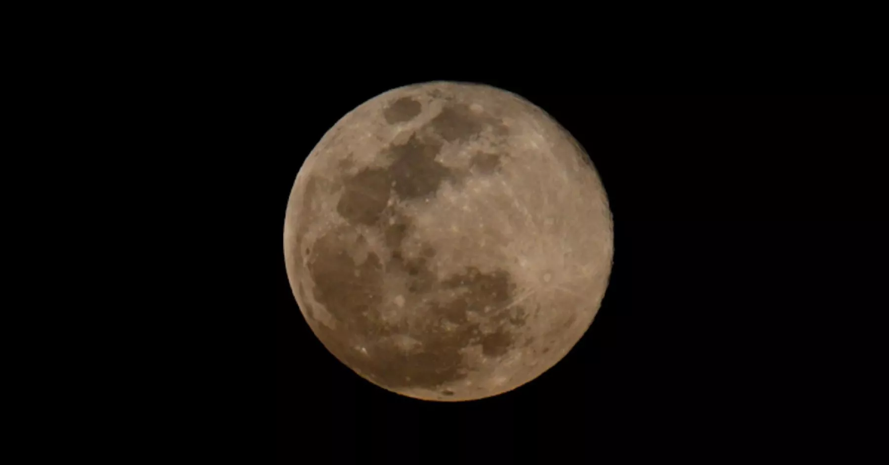 En fotos: Así lució la Luna llena de Lobo de enero 2024