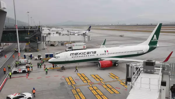 Mexicana de Aviación enfrenta obstáculos para la autosuficiencia a un mes del despegue