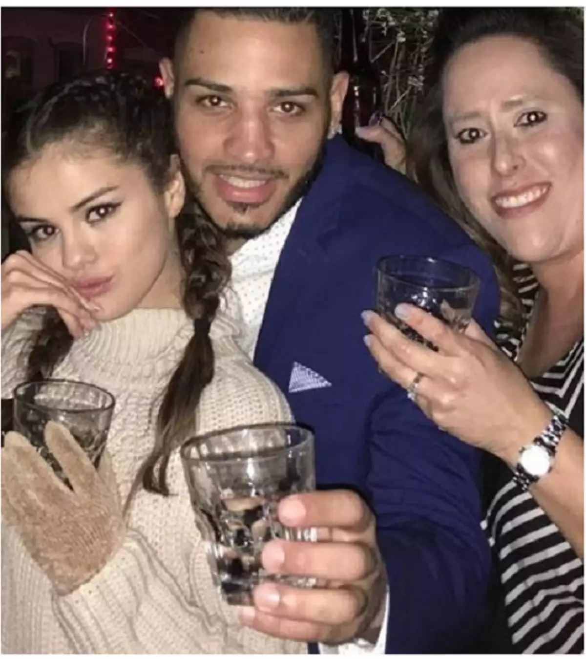Al parecer unos shots de tequila tuvieron que ver en las habilidades de Selena para hacer twerking.