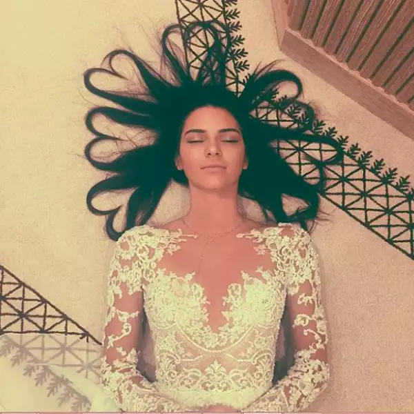 Aunque no es un desnudo, esta fotografía de Kendall Jenner ha roto todos los récords al alcanzar los 3 millones de likes.