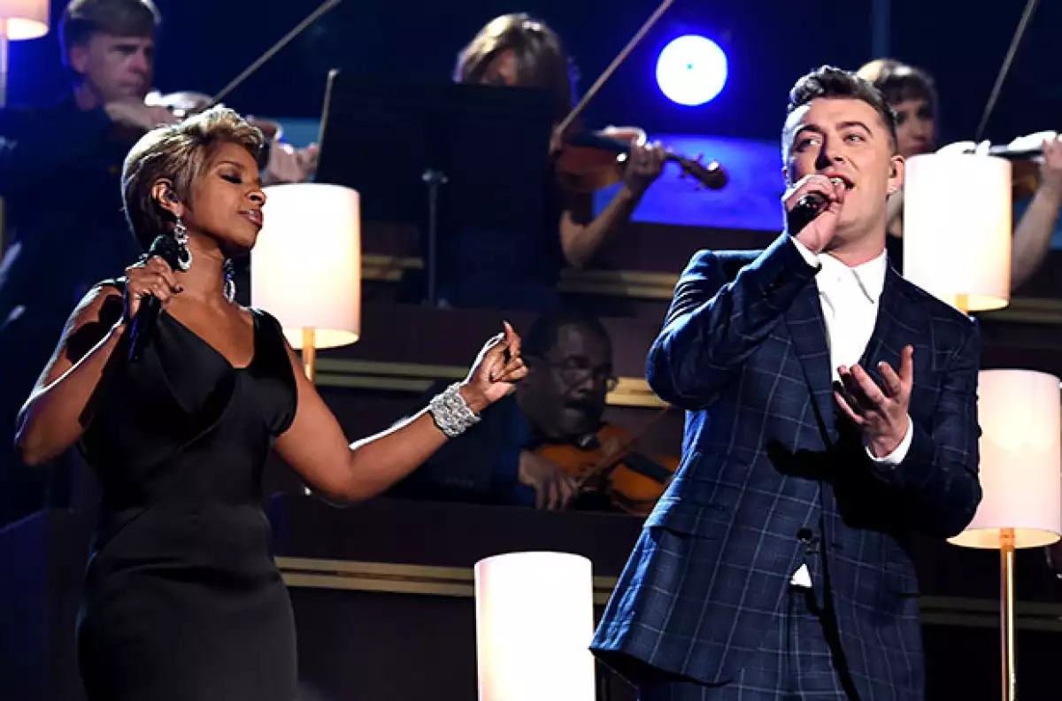 Sam canto a dueto "Stay With Me" con Mary J Blige.