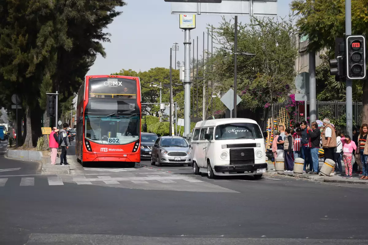 Hoy no circula jueves 27 de marzo