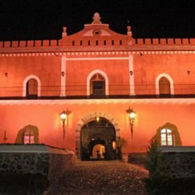 El pasado fin de semana los actores unieron sus vidas luego de tres años de relación, aún con la delicada salud de Jorge se dieron el `sí, aceptó´.