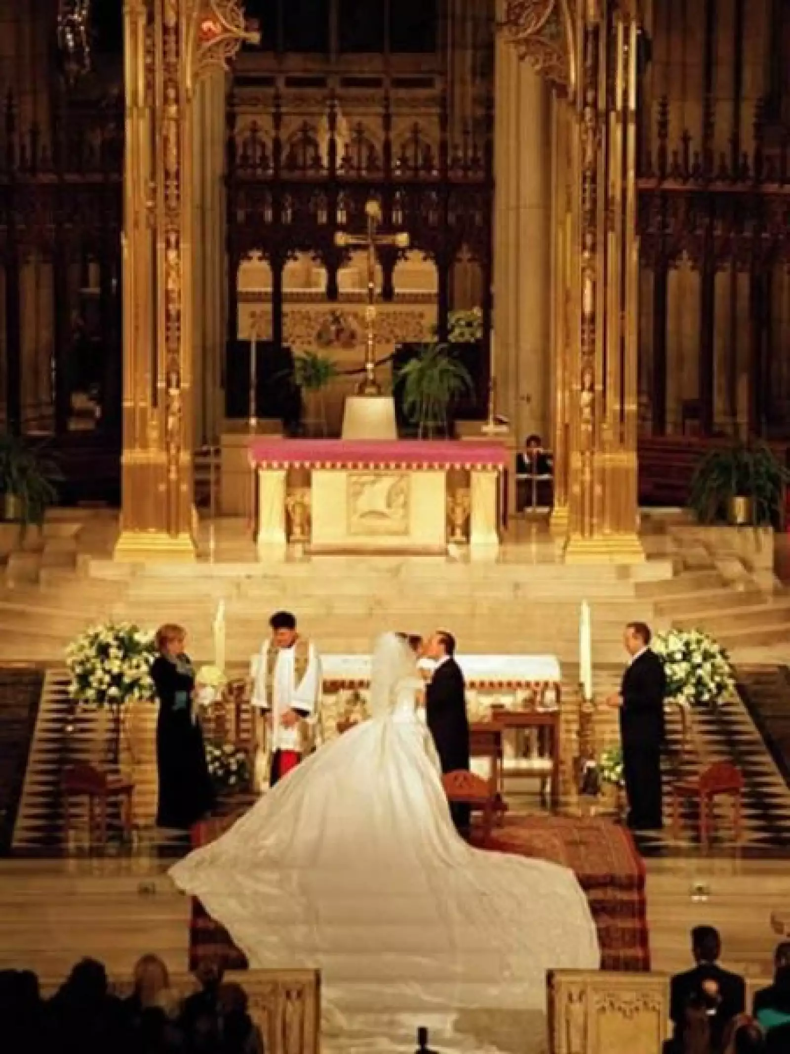 La ceremonia se realizó en la Catedral de San Patricio.