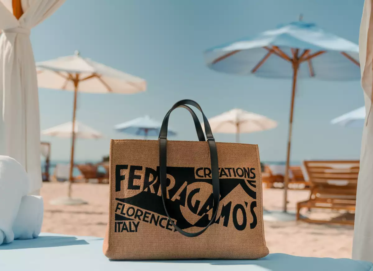 ferragamo st regis punta mita