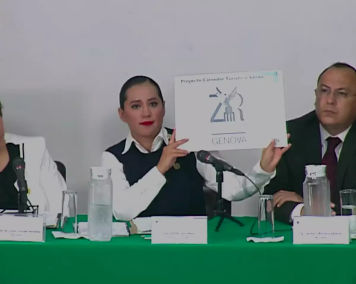 Sandra-Cuevas-Zona-Rosa
