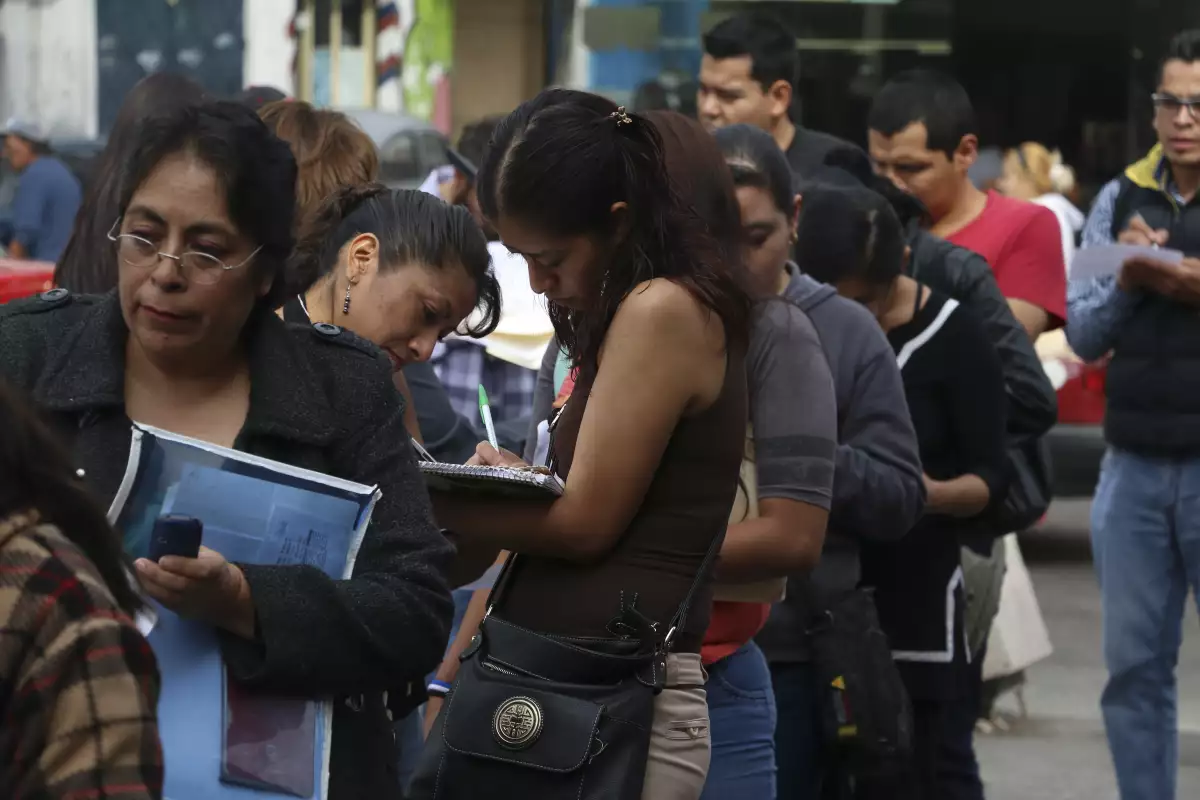 Según Laurent Freixe, la tasa de desempleo de los jóvenes en América Latina fue de 13% en 2014.