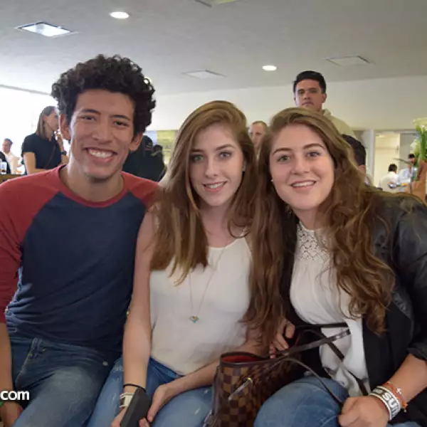 José Dix, Fernanda Ramos y Cristina Bringas