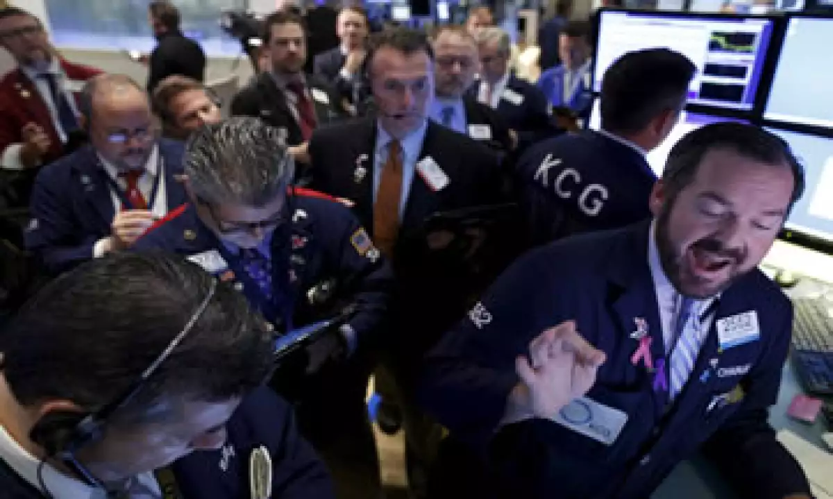 El S&P 500 retrocedió 1.44% a 2,049 unidades. (Foto: Reuters)