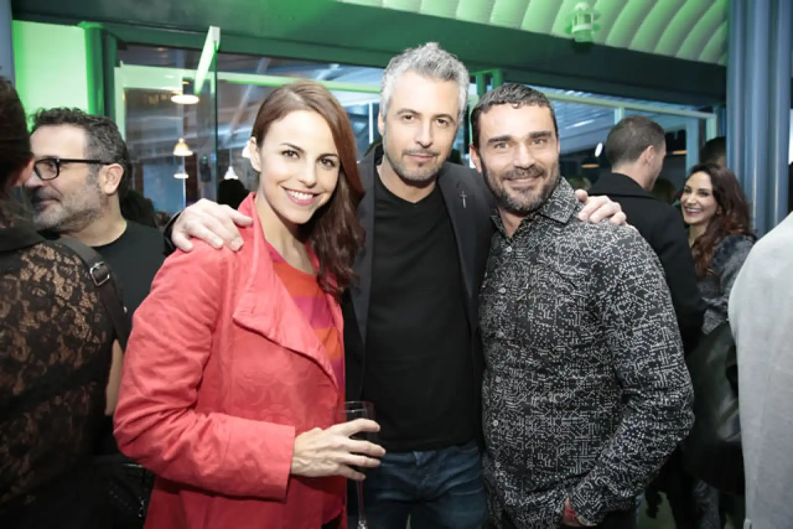 43.	Alejandra Ambrosi, Diego Soldano, Carlos Torres.