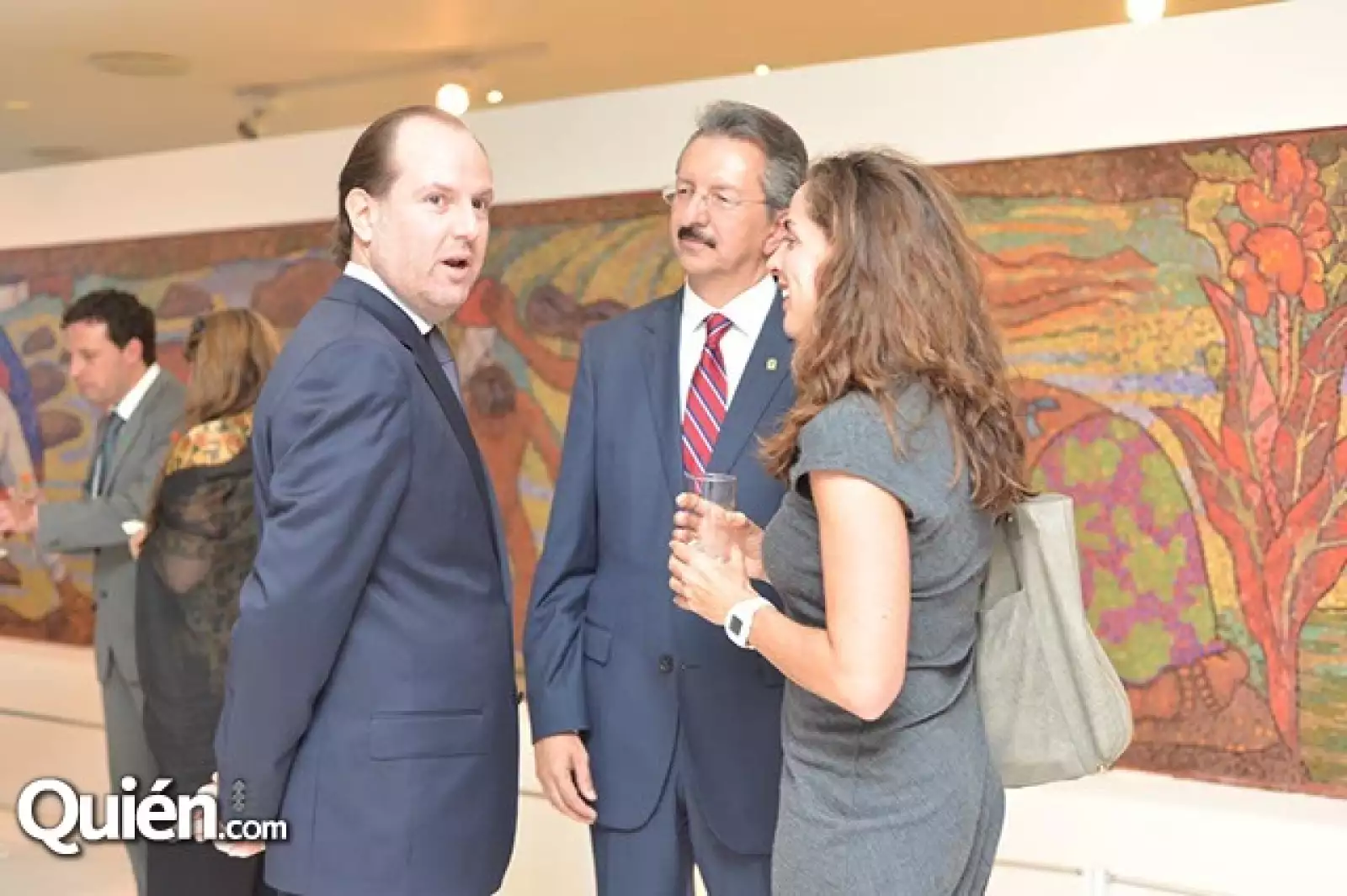 Juan Manuel Duclaud,Javier Dávila y Regina García Cuellar.