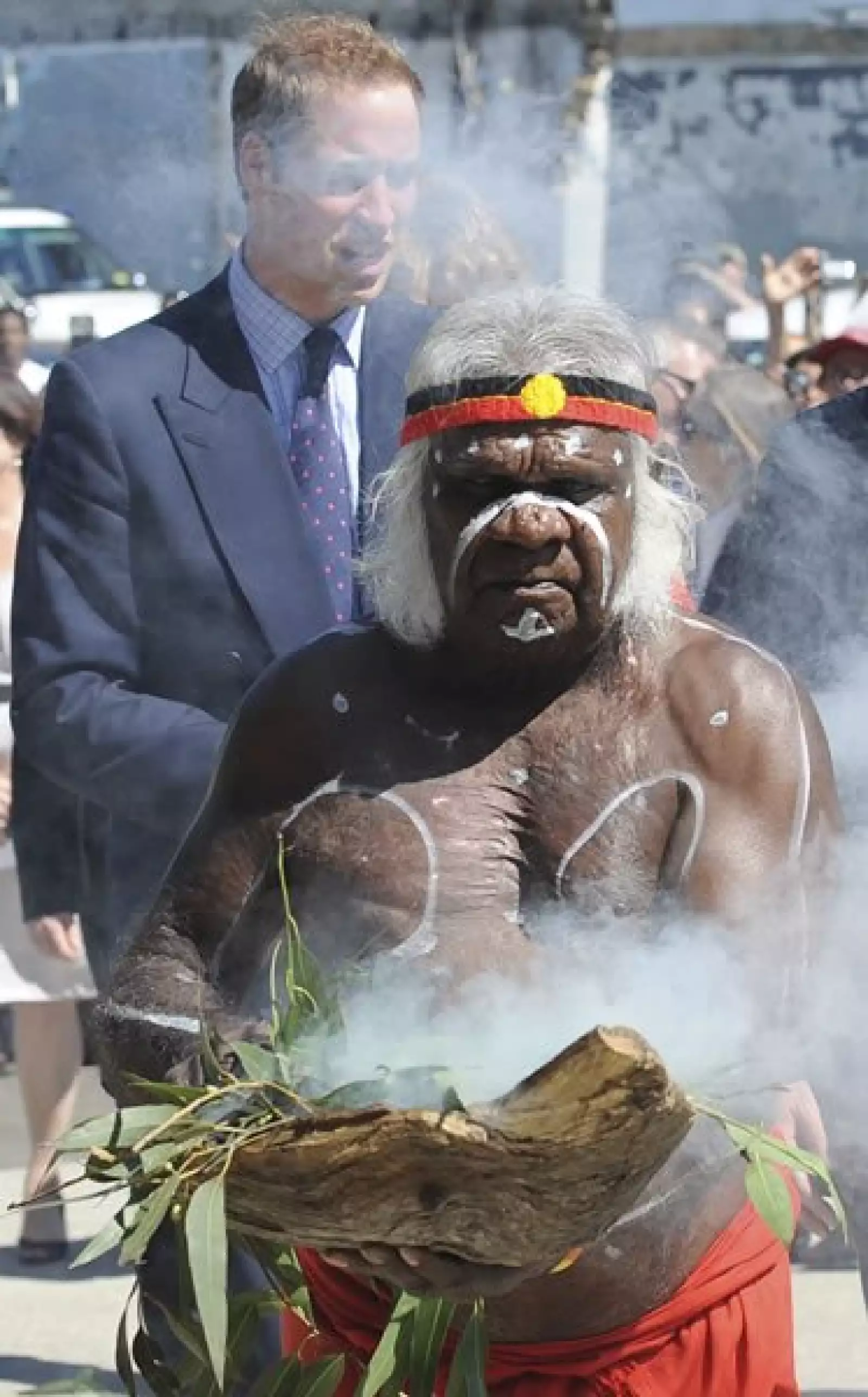 El heredero conoció a los miembros de la comunidad aborigen de Sydney, Australia.