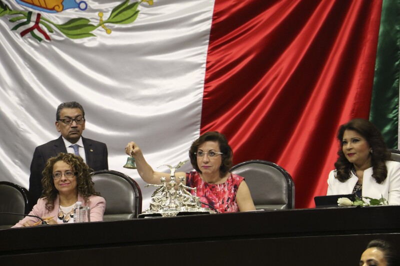 En el círculo