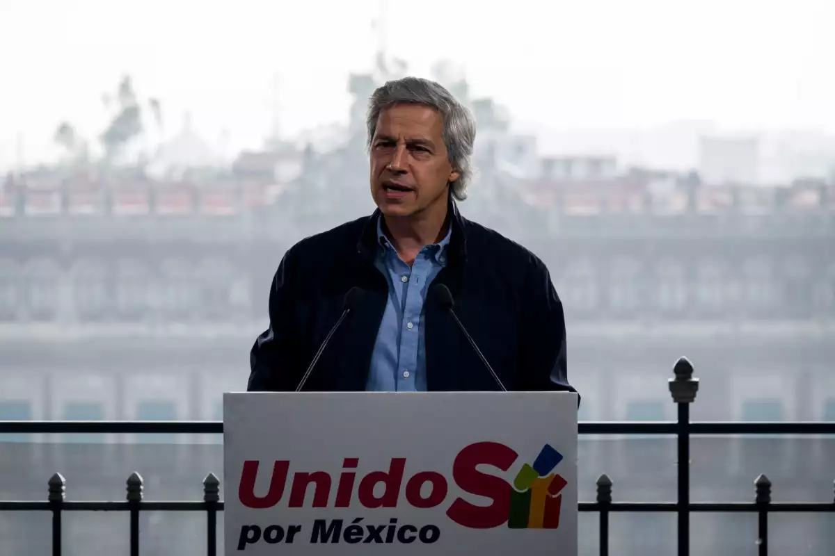 Claudio X. González dirige un proyecto opositor a la 4T