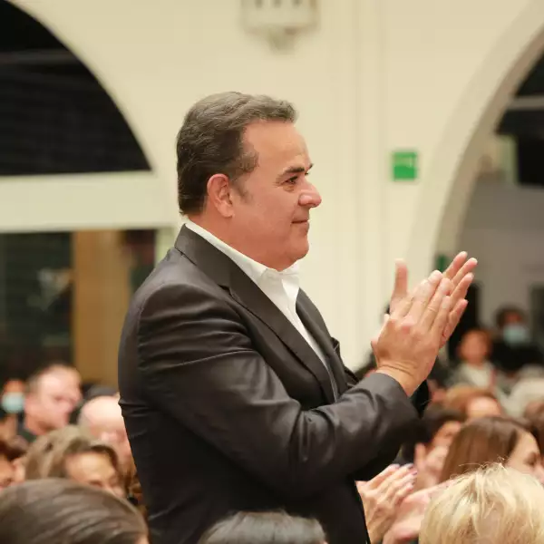 HOMENAJE A MARIE THÉRÈSE HERNAND DE ARANGO