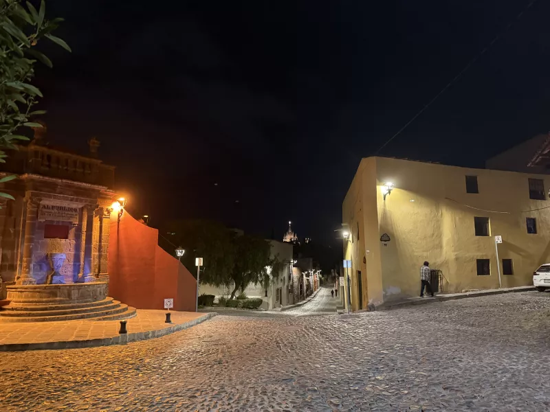 Poner alumbrado en las calles no es suficiente: el secreto que impacta en si el plan fracasa o en un éxito 