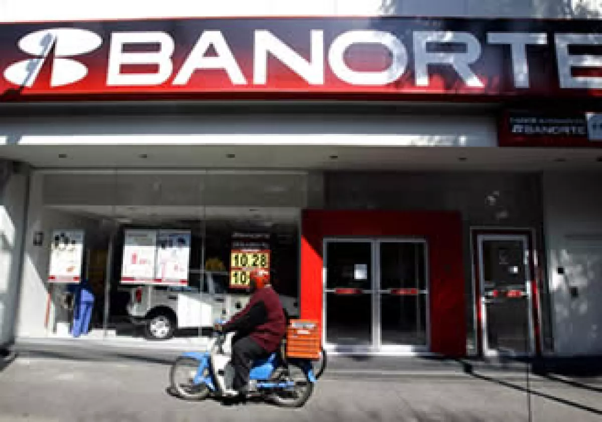 Banorte gana terreno dentro del sistema bancario mexicano. (Archivo)