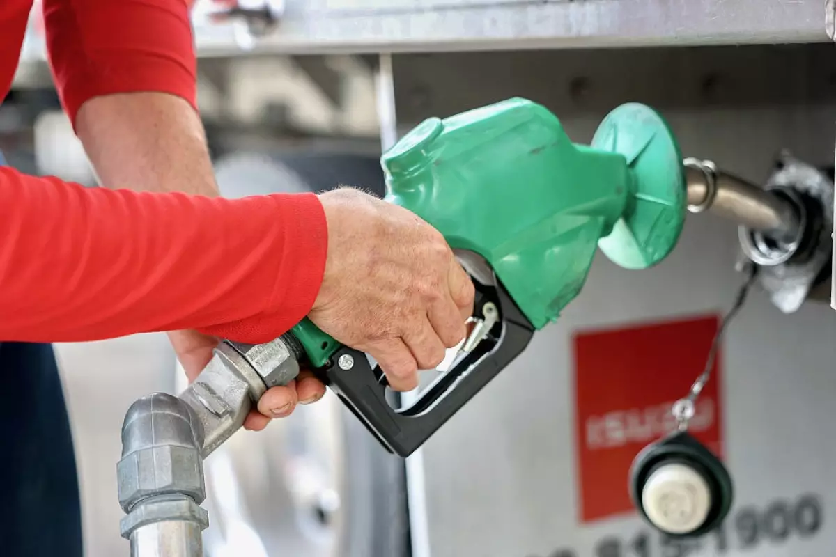 Hacienda quita el subsidio a la gasolina Premiun por tercera semana consecutiva 