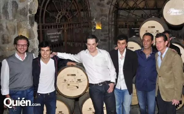 Carlos Slim Domit y Checo Pérez visitaron la Hacienda José Cuervo de Juan Domingo Beckman