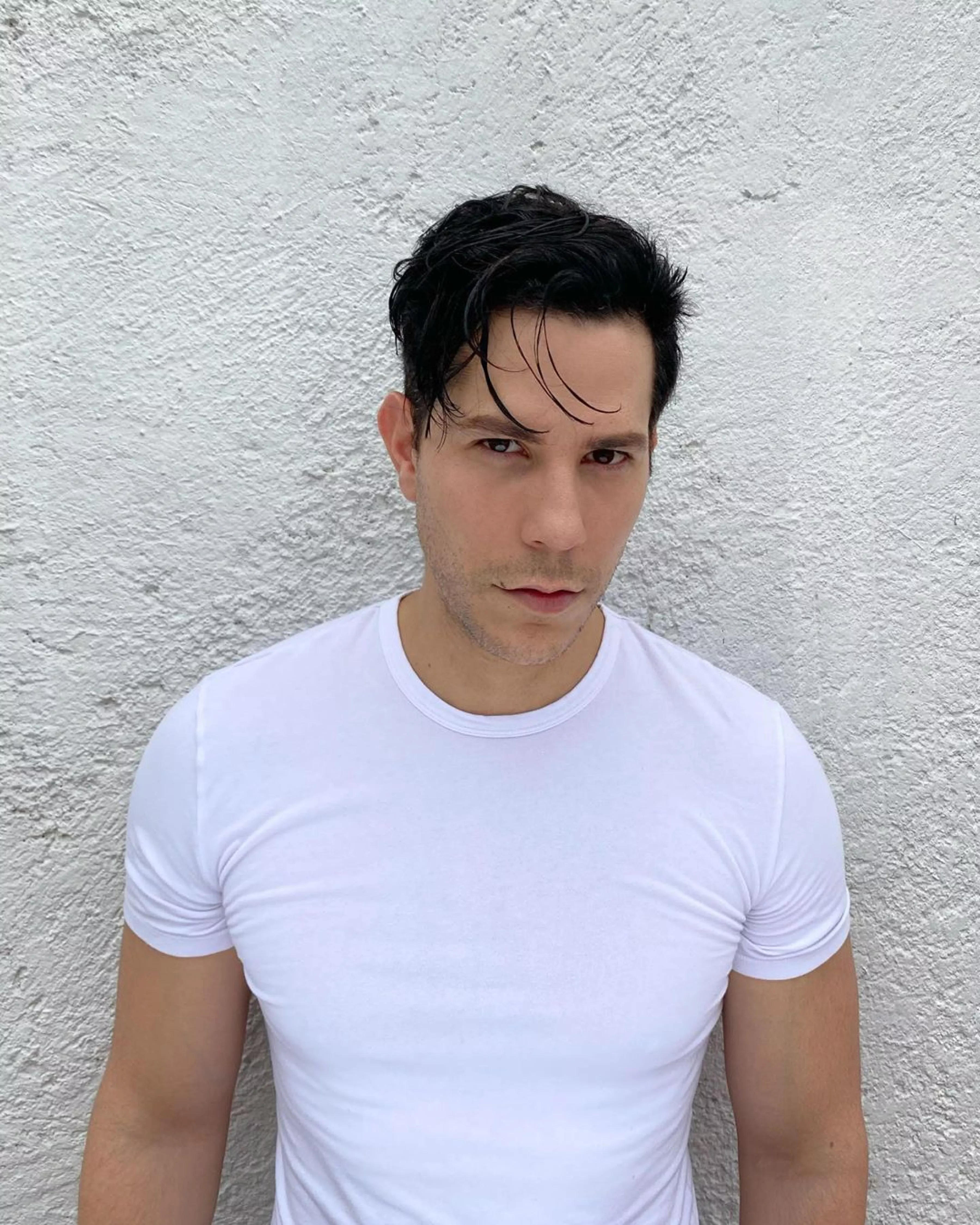 Christian Chávez se vuelve a poner el uniforme de 'Rebelde' y enloquece